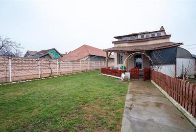 Casa cu 4 camere si 1000 mp teren Santandrei Casa cu 4 camere si 1000 mp teren Santandrei - 8