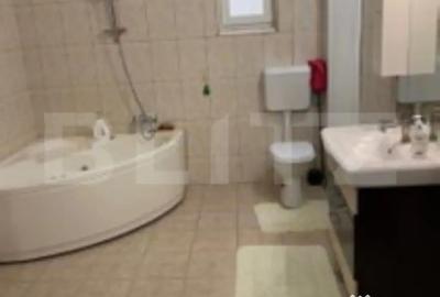 Casă cu 3 camere cu Teren 1445 Mp în Central - 11