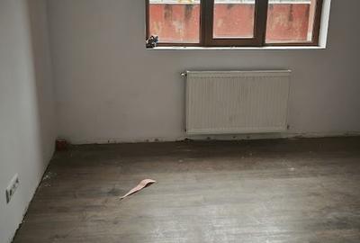 Apartament cu 2 camere decomandat în Berceni - 2