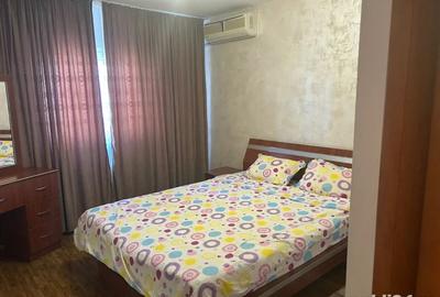 Apartament cu 4 camere în Central - 2