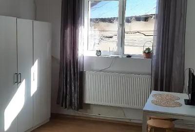 Garsonieră decomandată în Central - 5