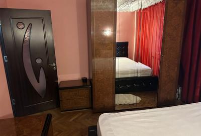 FALEZA NORD - REYNA 3 CAMERE DECOMANDAT MOBILAT, UTILAT, CENTRALA GAZ 650 EURO - 4