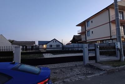 Casă cu 3 camere în Central - 8