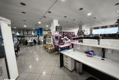 Spațiu comercial, de 300 mp, în Central - 2