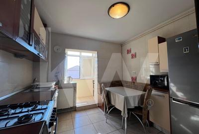 Apartament de inchiriat cu 3 camere - zona Vasile Aron - 10