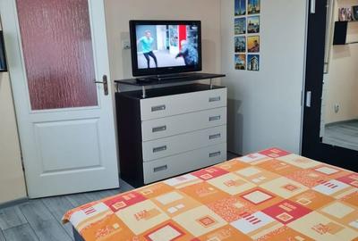 Apartament cu 3 camere decomandat în Central - 2