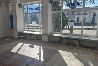 Spațiu comercial, de 177 mp, în Central - 2