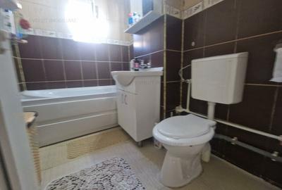 Apartament 3 camere de vanzare decomandat Inel 2 - 16