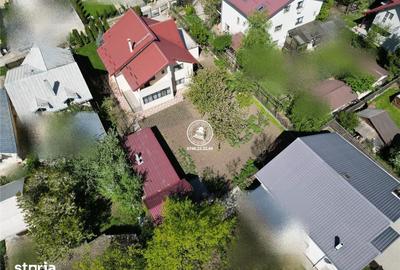 Casă cu 7 camere cu Teren 1000 Mp în Valea Lupului
