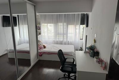 Apartament cu 3 camere decomandat în Central - 4