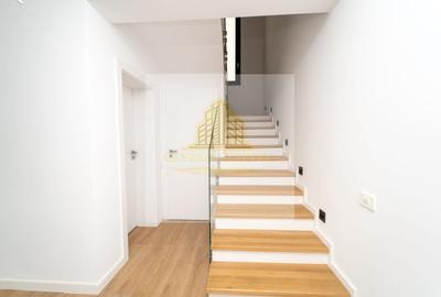 Duplex cu 4 camere cu Teren 330 Mp în Sud-Vest - 19