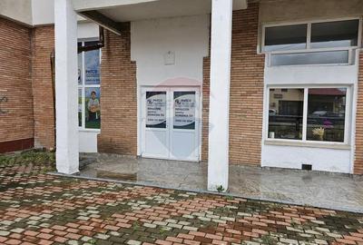 Spațiu comercial, de 40 mp, în 1 Mai - 13