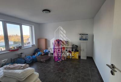 Casă cu 5 camere cu Teren 800 Mp în Buziașului - 9