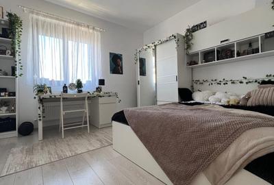 Vilă P+1+M de vânzare în complex privat – 5 camere, 2 parcări, curte proprie - 8