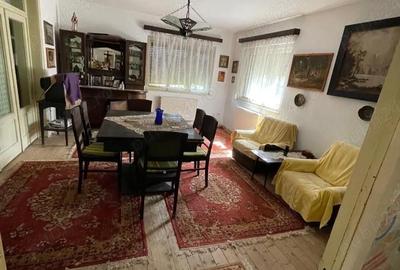 Casă cu 4 camere în Central - 6