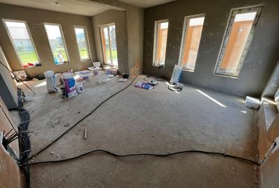 Duplex cu 4 camere cu Canalizare în Florești - 8