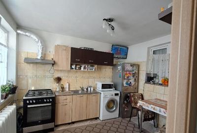 Garsoniera modificata in doua camere si bucatarie, Focsani, Bahne - 3