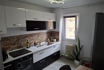 Resita, chirie, 3 cam. MOBILAT UTILAT MODERN - GOVANDAR - MI Resita, chirie, 3 cam. MOBILAT UTILAT MODERN - GOVANDAR - MI - 3