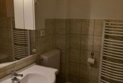 Casă cu 4 camere în Central - 13