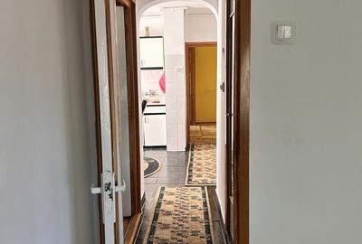 Apartament cu 3 camere decomandat în Mureșeni - 4
