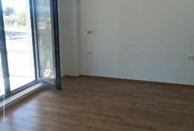 Garsonieră decomandată în Central - 9