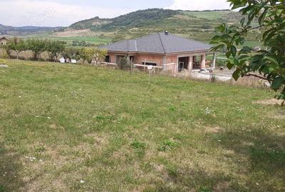 Teren de 1022 mp, în Nord - 4