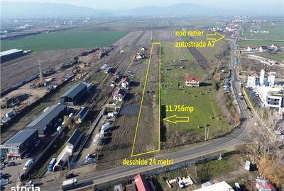 Teren de 11756 mp, în Vest