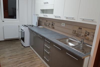 Apartament cu 2 camere decomandat în Central - 1