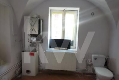 Spatiu comercial, 181mp, Centru Istoric Sibiu, 2 intrari stradale, comision 0% - 9