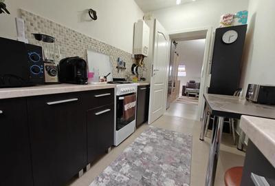 Apartament cu 2 camere decomandat, mobilat în Dumbrăvița - 2