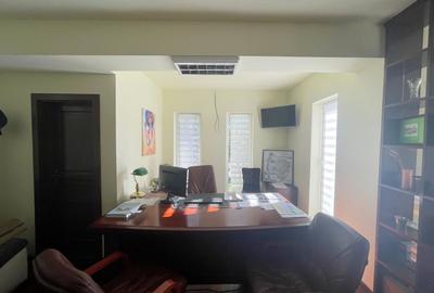 Spațiu de birouri / clinică de vanzare - 31