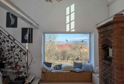 Casă cu 2 camere cu Teren 1000 Mp în Central - 2