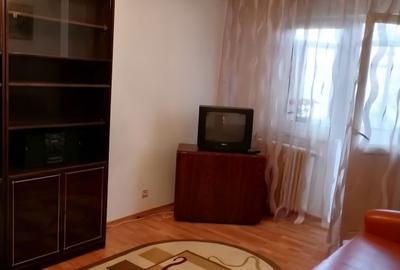 Apartament cu 3 camere decomandat în Sud - 1