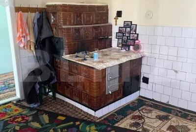Casă cu 4 camere cu Teren 2000 Mp în Central - 7