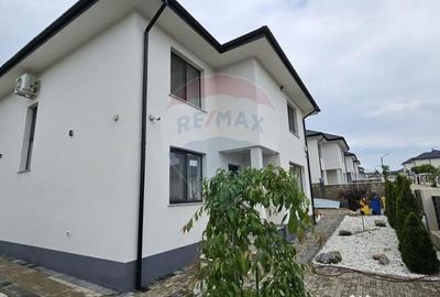 Casă cu 5 camere cu Teren 429 Mp în Lisaura - 15