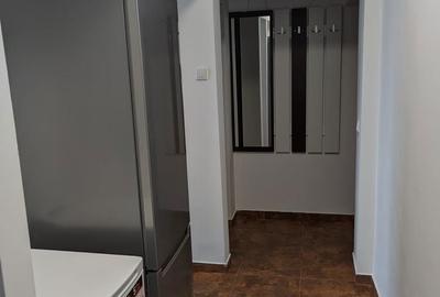 Apartament cu 3 camere semidecomandat în Central - 6