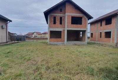 Casă cu 5 camere în Săcălaz - 2