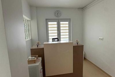 Apartament cu 3 camere decomandat în Exterior Vest - 6