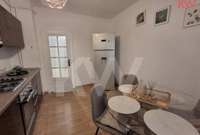 Apartament cu 3 camere decomandat, mobilat în Calea București - 3