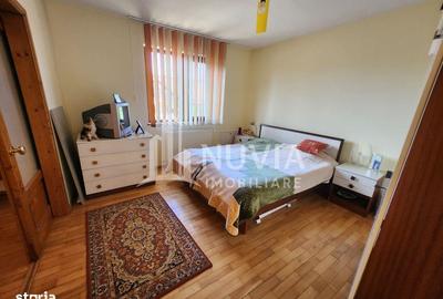 Casă cu 3 camere cu Teren 371 Mp în Central - 16