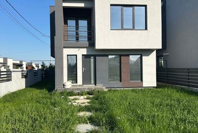 Casă individuală cu 3 camere cu Canalizare în Vest - 2