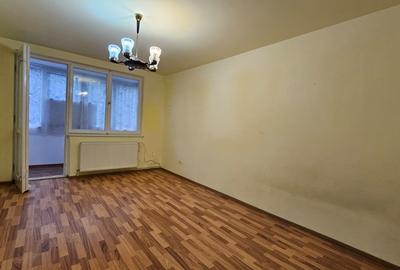 Apartament 2 camere zona Grivitei,etajul 1, 105000 Euro Apartament 2 camere zona Grivitei,etajul 1, 105000 Euro - 2