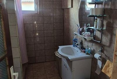 Casă cu 2 camere cu Teren 380 Mp în Central - 7