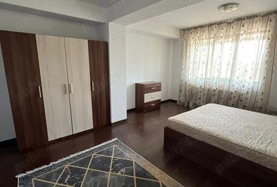 Apartament cu 3 camere decomandat în Central - 4