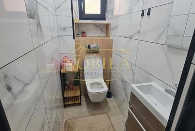 Apartament cu 3 camere decomandat în Central - 10