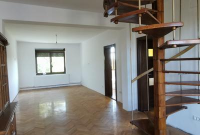 Apartament cu PERSONALITATE ! - 4