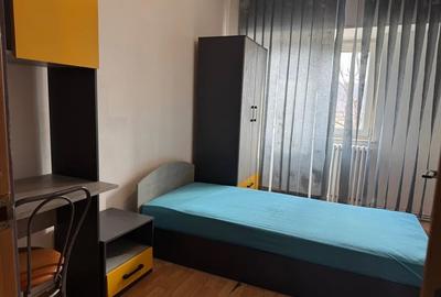 Apartament cu 3 camere decomandat, mobilat în Dacia - 4