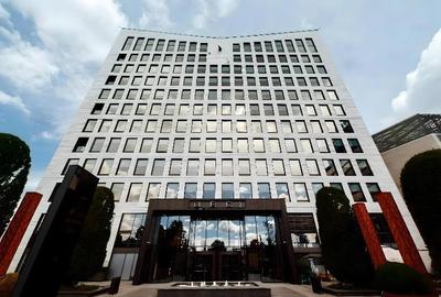 United Business Center 1, Central, 200 - 2500 mp  0% comision! - 2