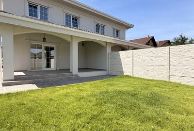 Duplex cu 5 camere cu Canalizare în Chișoda - 1