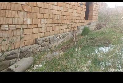 Casă cu Teren 300 Mp în Vărd - 4